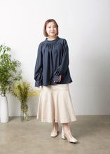 画像をギャラリービューアに読み込む, モックネックギャザーブラウス≪既製品≫